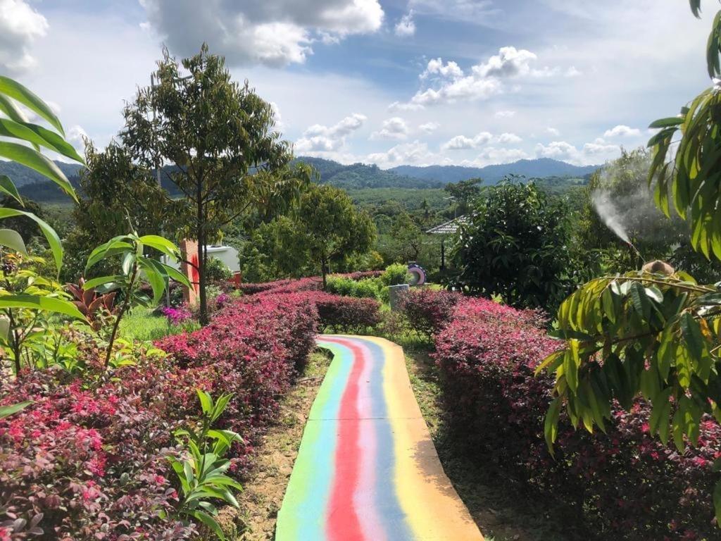 Durian Ecolodge Tampin Exterior photo