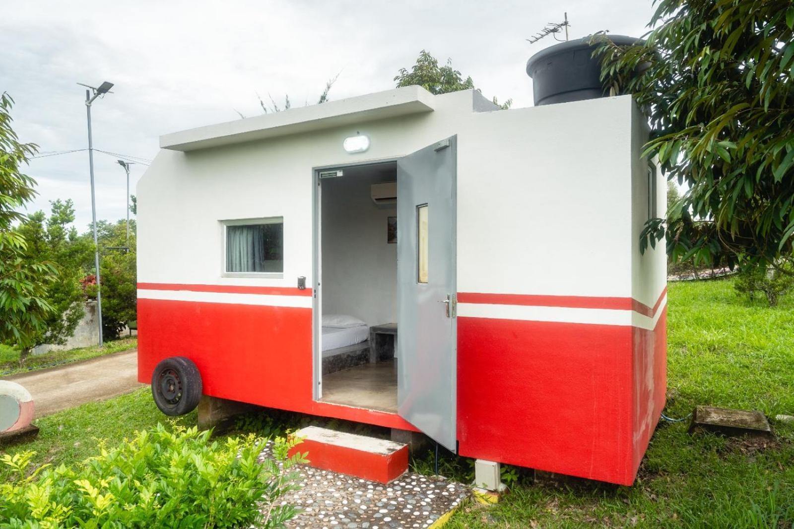 Durian Ecolodge Tampin Exterior photo